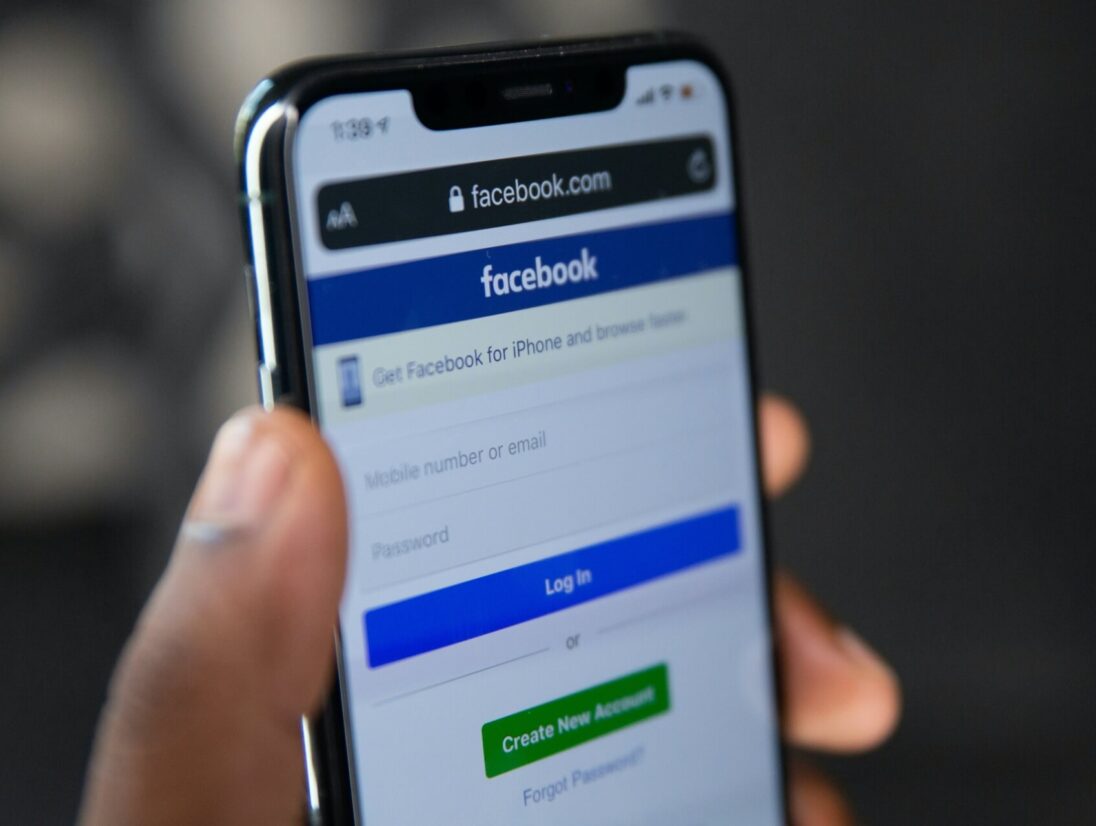 jak odzyskać konto na facebooku przez aplikację