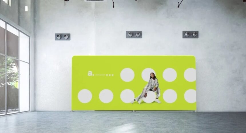 Ścianki reklamowe tekstylne – mobilna forma reklamy z profesjonalnym wykończeniem