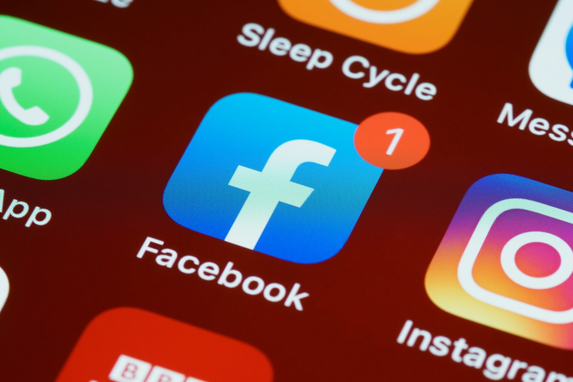 Jak promować sklep internetowy na Facebooku?